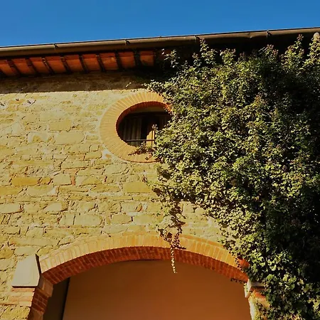 Agriturismo Antico Borgo Poggitazzi *